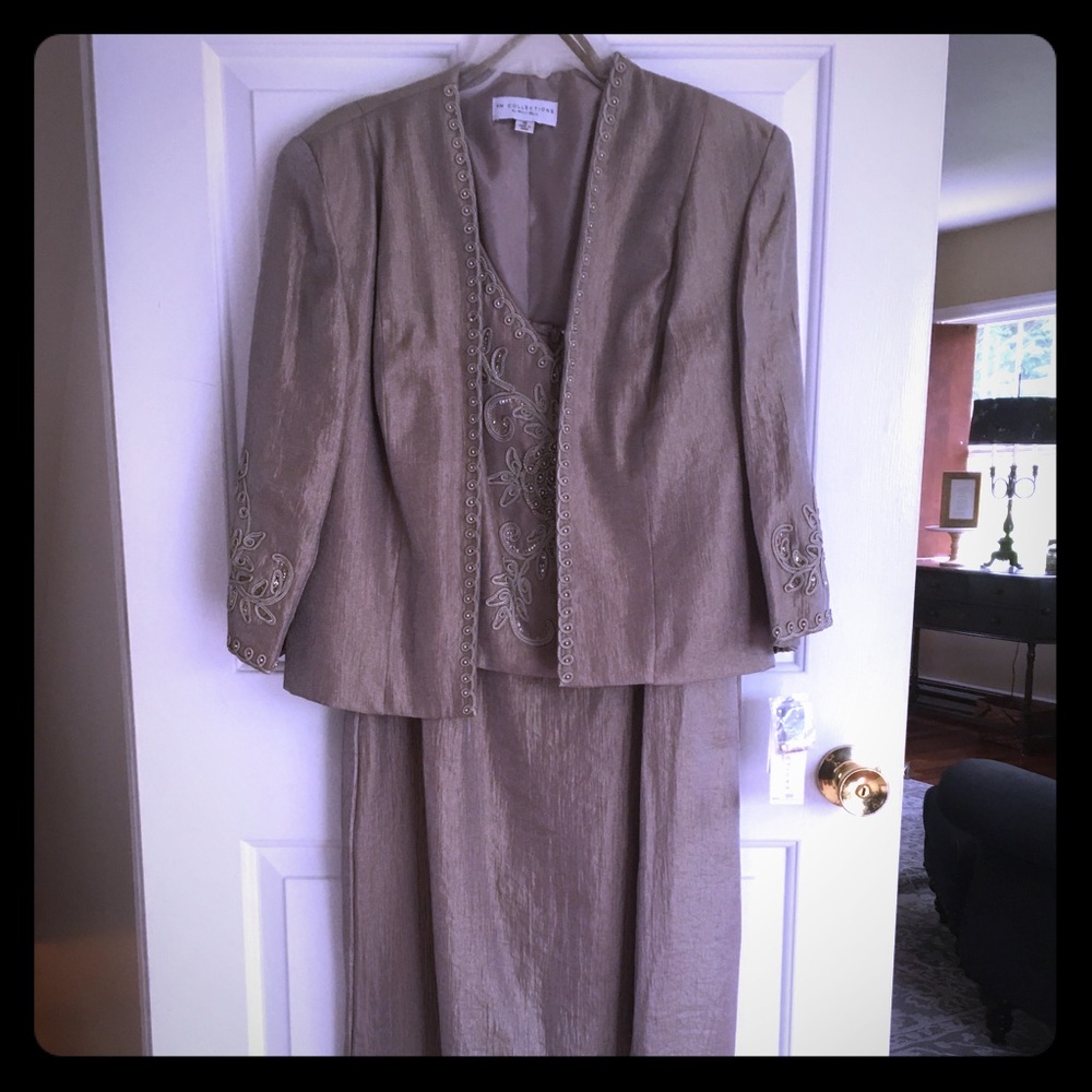 Mother of bride groom formal dress NWT w/ jacket